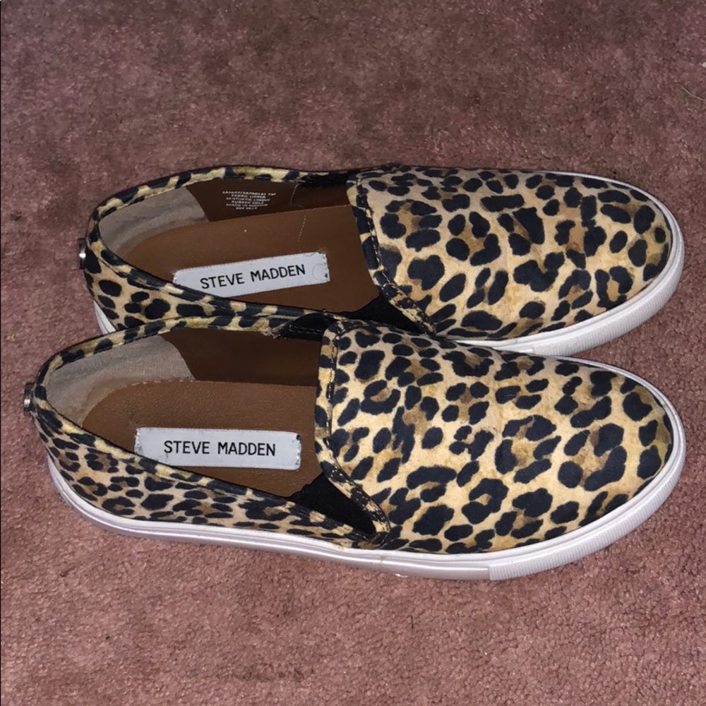 Steve Madden slip on sneakers cheetah